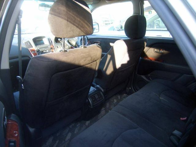 2002 Toyota Harrier