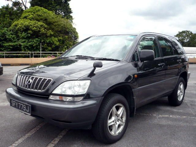 2002 Toyota Harrier