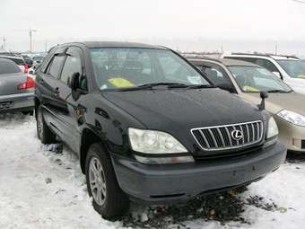 2002 Toyota Harrier