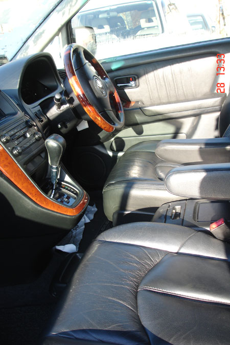 2002 Toyota Harrier Photos