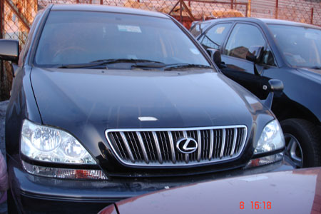 2002 Toyota Harrier Photos