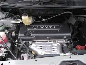 2002 Toyota Harrier Pictures