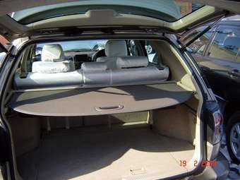 2002 Toyota Harrier Pictures