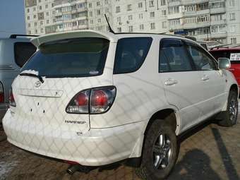 2002 Toyota Harrier Photos