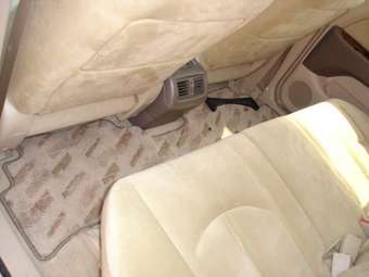 2002 Toyota Harrier Pictures