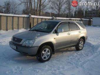 2002 Toyota Harrier