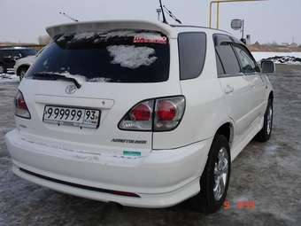 2002 Toyota Harrier Pictures