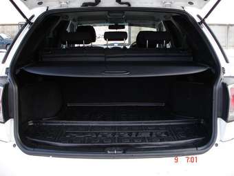 2002 Toyota Harrier Pictures