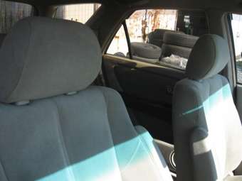 2002 Toyota Harrier Pictures