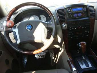 2002 Toyota Harrier Pictures