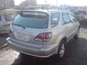 2002 Toyota Harrier Photos