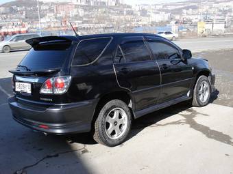 2002 Toyota Harrier Photos