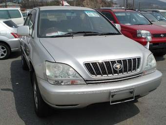 2002 Toyota Harrier Pics