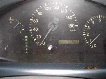 2002 Toyota Harrier Photos