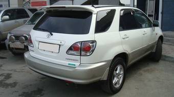 2002 Toyota Harrier Pictures