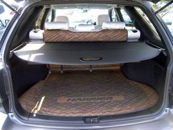 2002 Toyota Harrier Pics