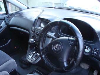 2002 Toyota Harrier Photos