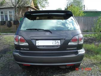 2002 Toyota Harrier Photos