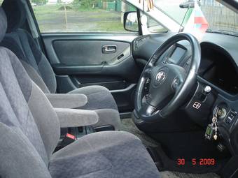 2002 Toyota Harrier For Sale