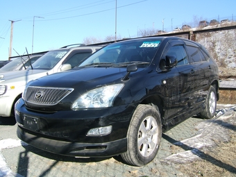 2003 Toyota Harrier