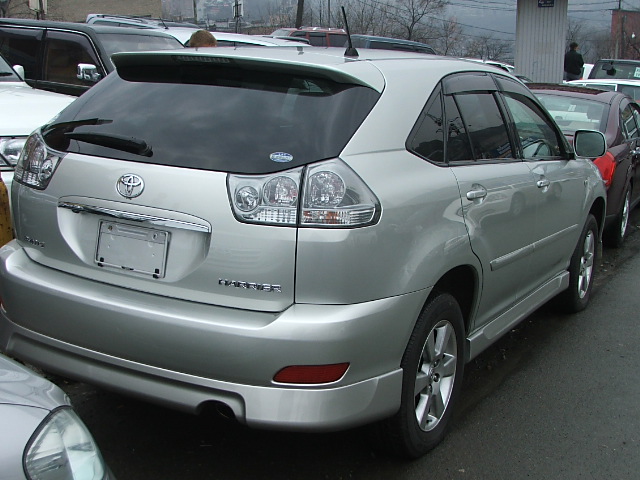 2003 Toyota Harrier