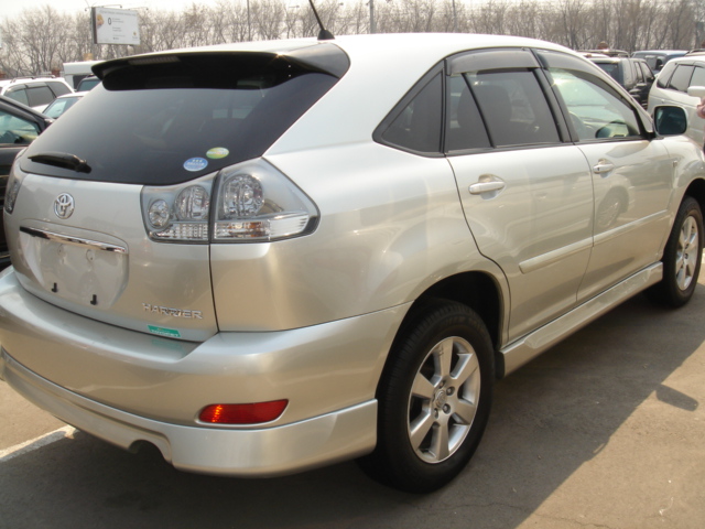 2003 Toyota Harrier