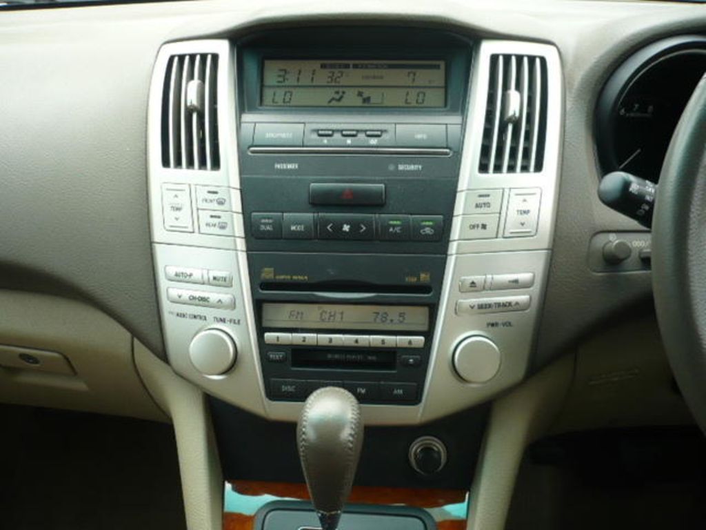 2003 Toyota Harrier