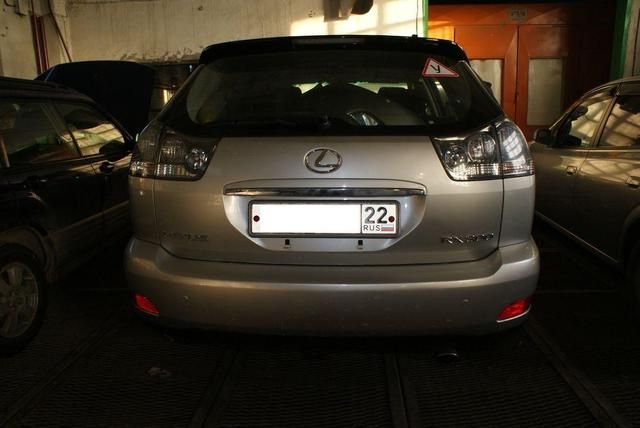2003 Toyota Harrier