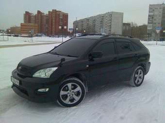 2003 Toyota Harrier