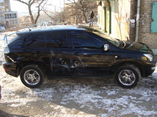 2003 Toyota Harrier