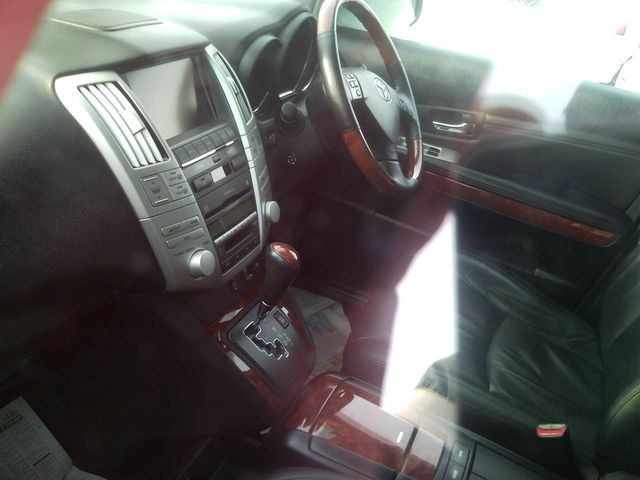 2003 Toyota Harrier