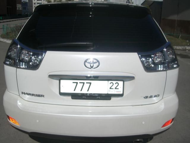 2003 Toyota Harrier