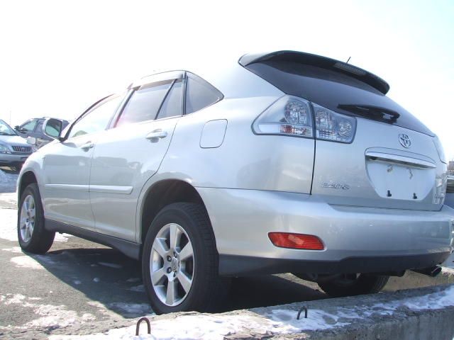 2003 Toyota Harrier
