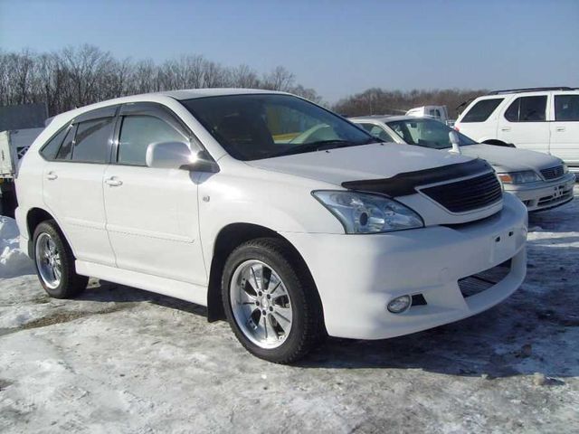 2003 Toyota Harrier