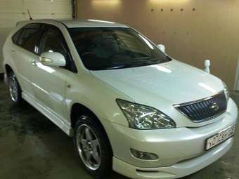 2003 Toyota Harrier