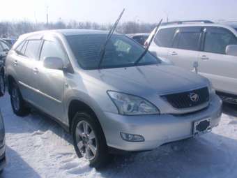 2003 Toyota Harrier