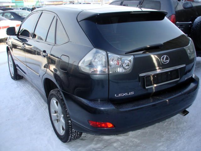 2003 Toyota Harrier