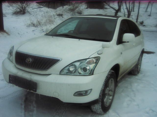 2003 Toyota Harrier