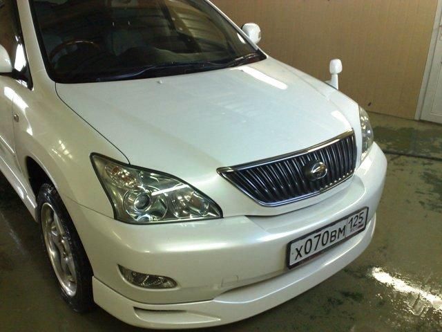2003 Toyota Harrier