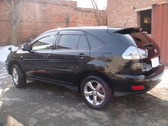 2003 Toyota Harrier