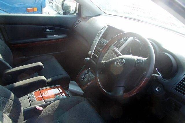 2003 Toyota Harrier