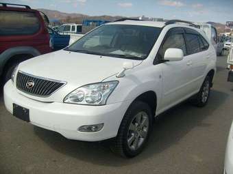 2003 Toyota Harrier