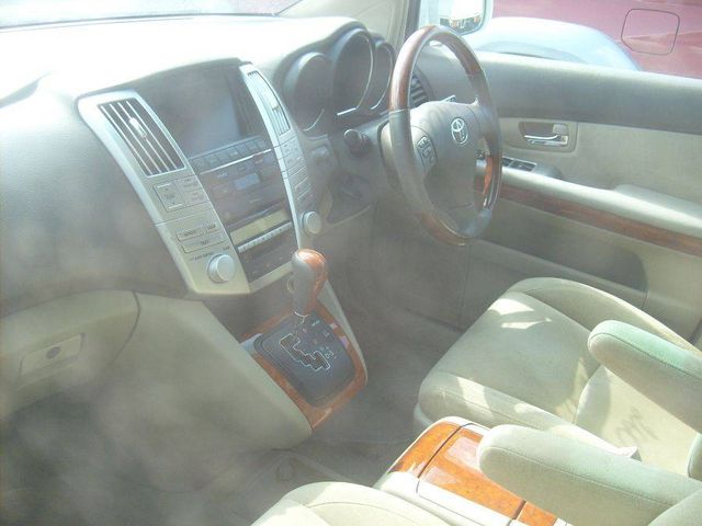 2003 Toyota Harrier