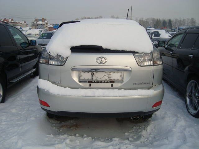 2003 Toyota Harrier