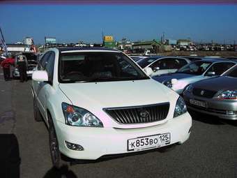 2003 Toyota Harrier