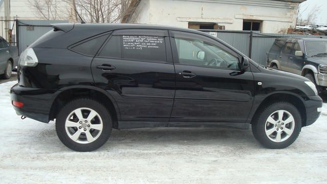 2003 Toyota Harrier
