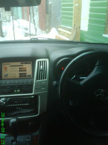 2003 Toyota Harrier