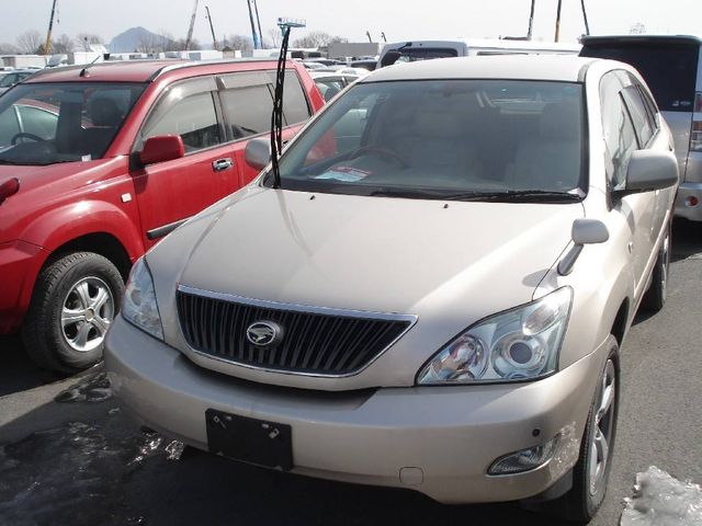 2003 Toyota Harrier