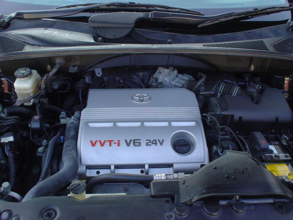 2003 Toyota Harrier