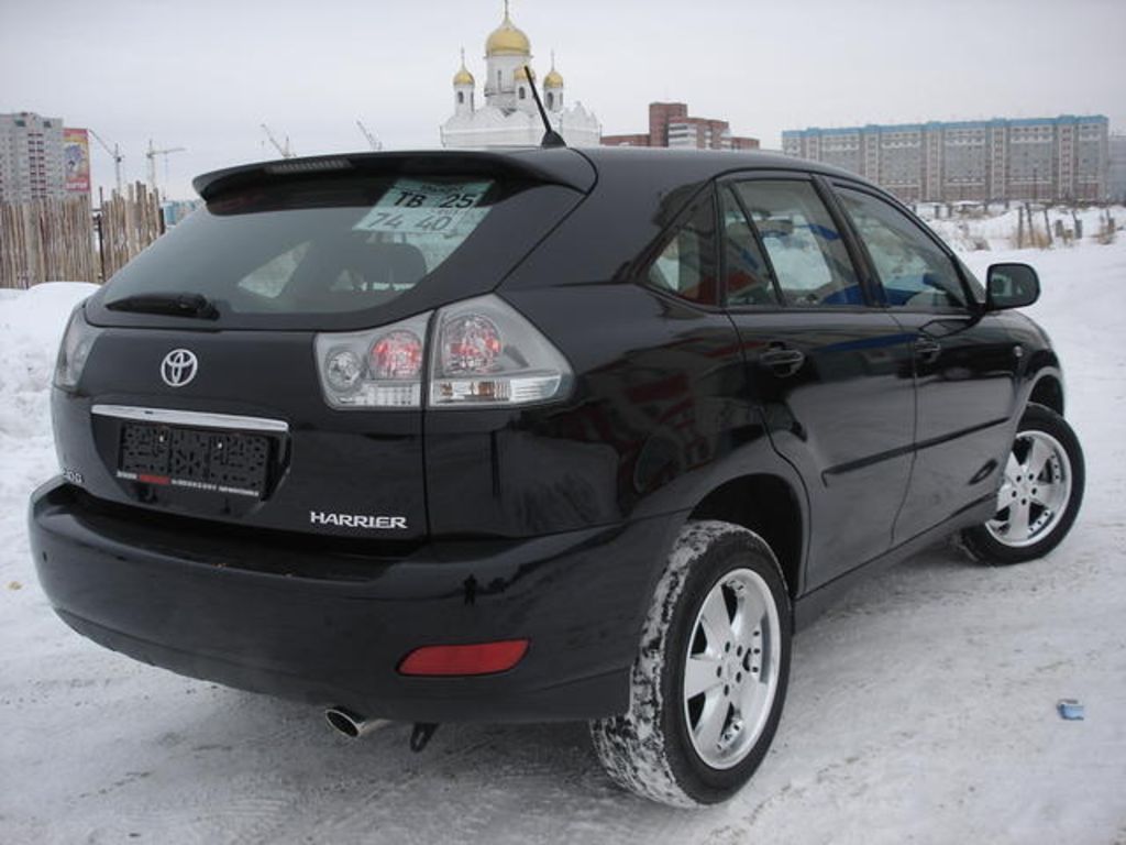 2003 Toyota Harrier